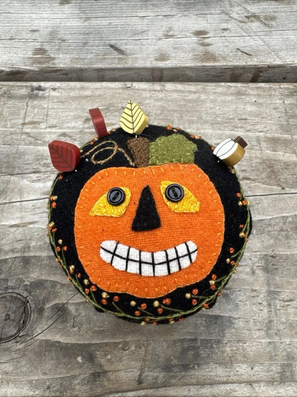 Halloween Felt Pumpkin Jack-o'-lantern plush decoration Pin Cushion